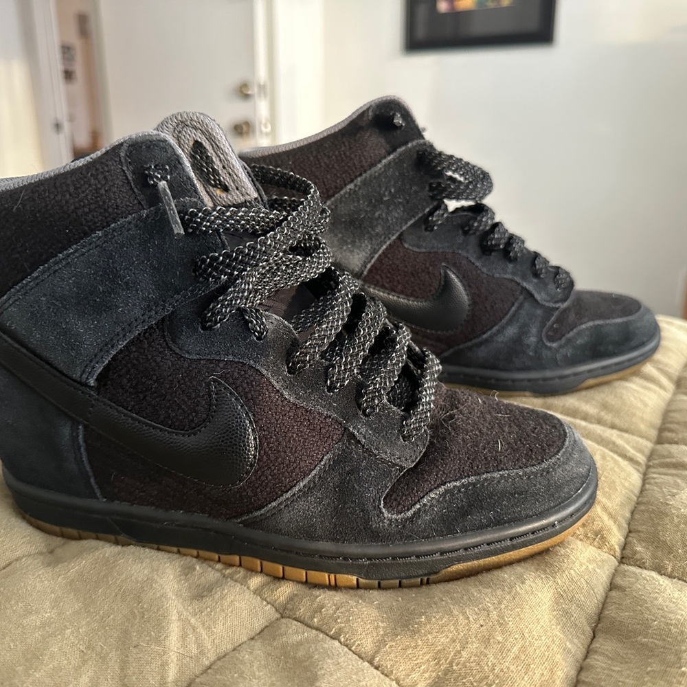 Nike Women's Black Dunk Wedge